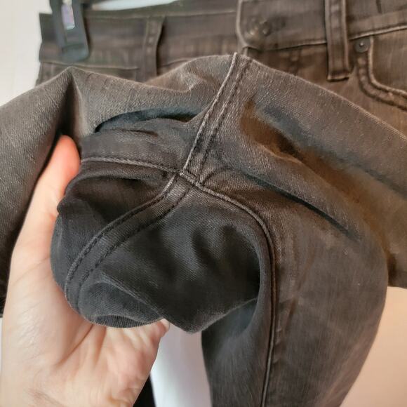 Madewell Washed Black High Waisted Step Raw Hem 10 in Skinny Jeans Size 25 - Picture 9 of 10